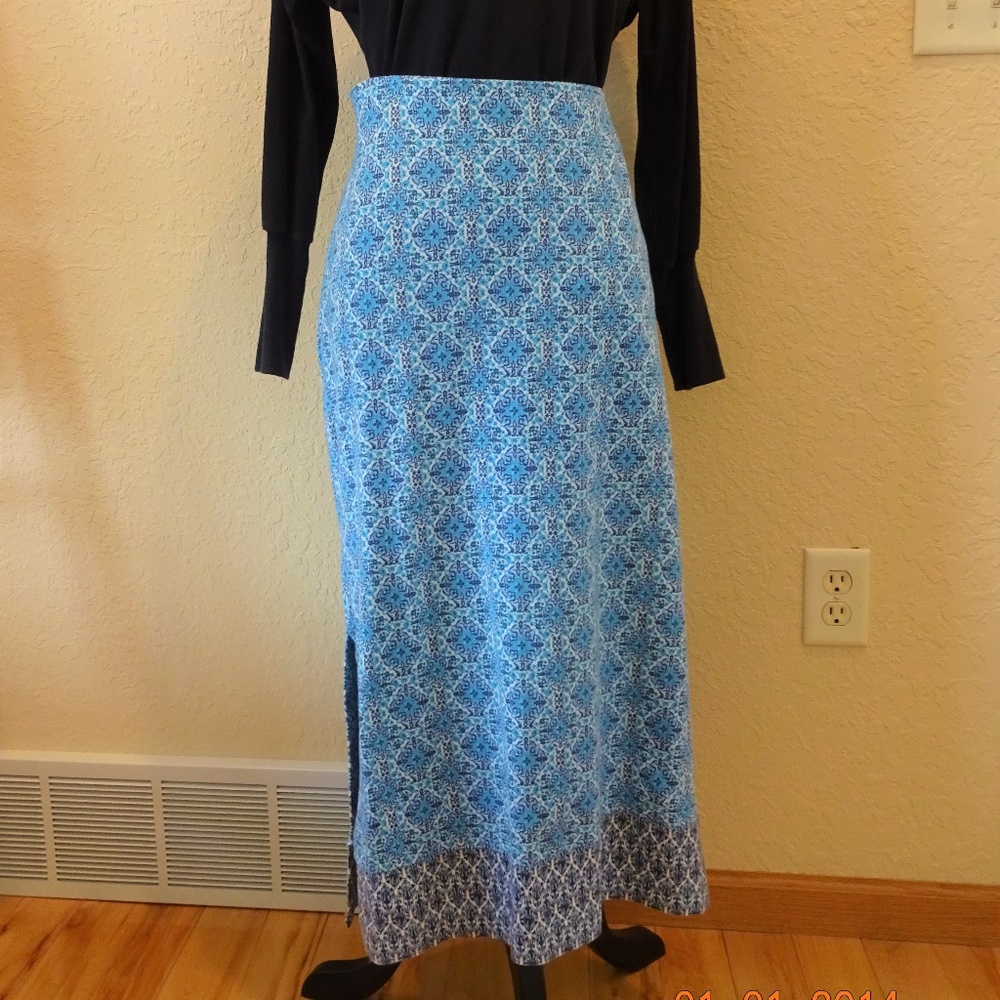 J Jill turquoise and black print maxi-skirt